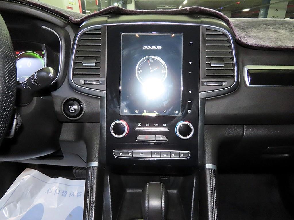 SAMSUNG QM6 - Vista 11