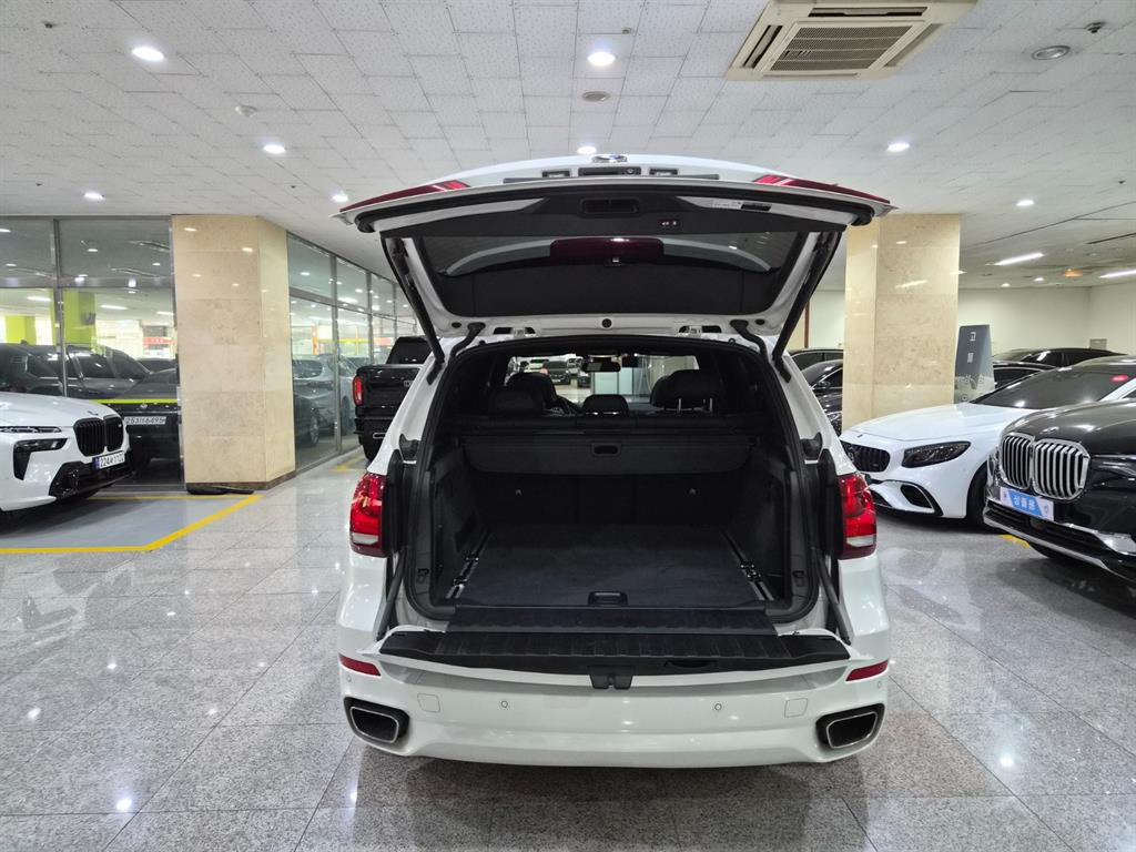 BMW X5 - Vista 5
