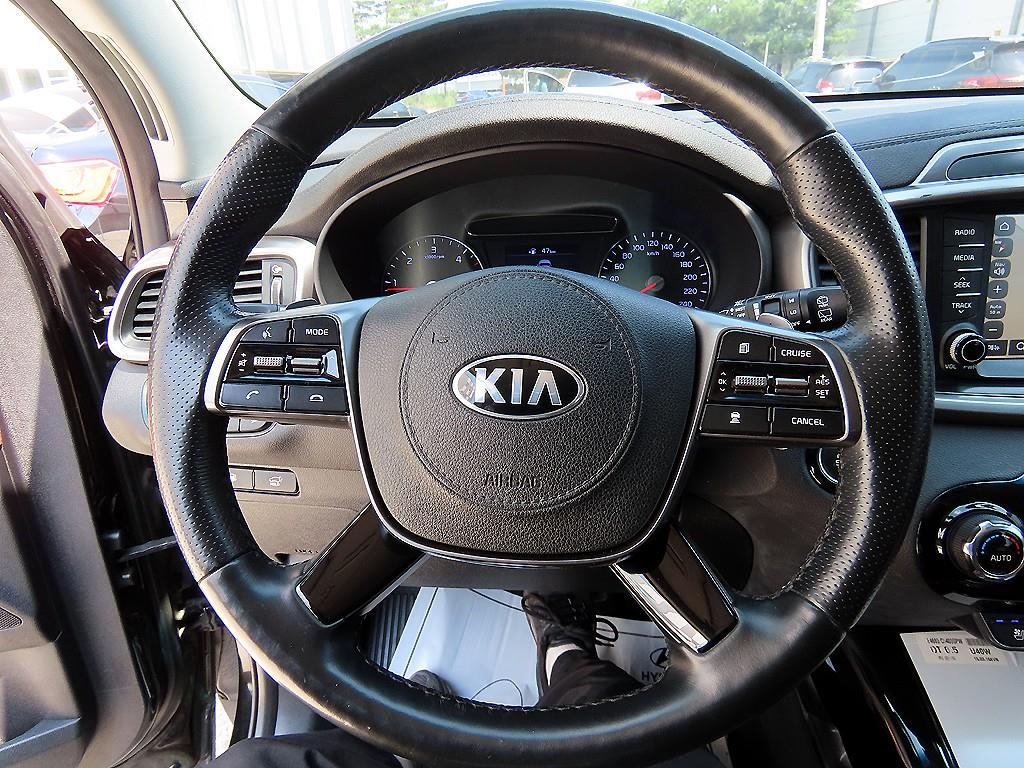 KIA Sorento - Vista 8