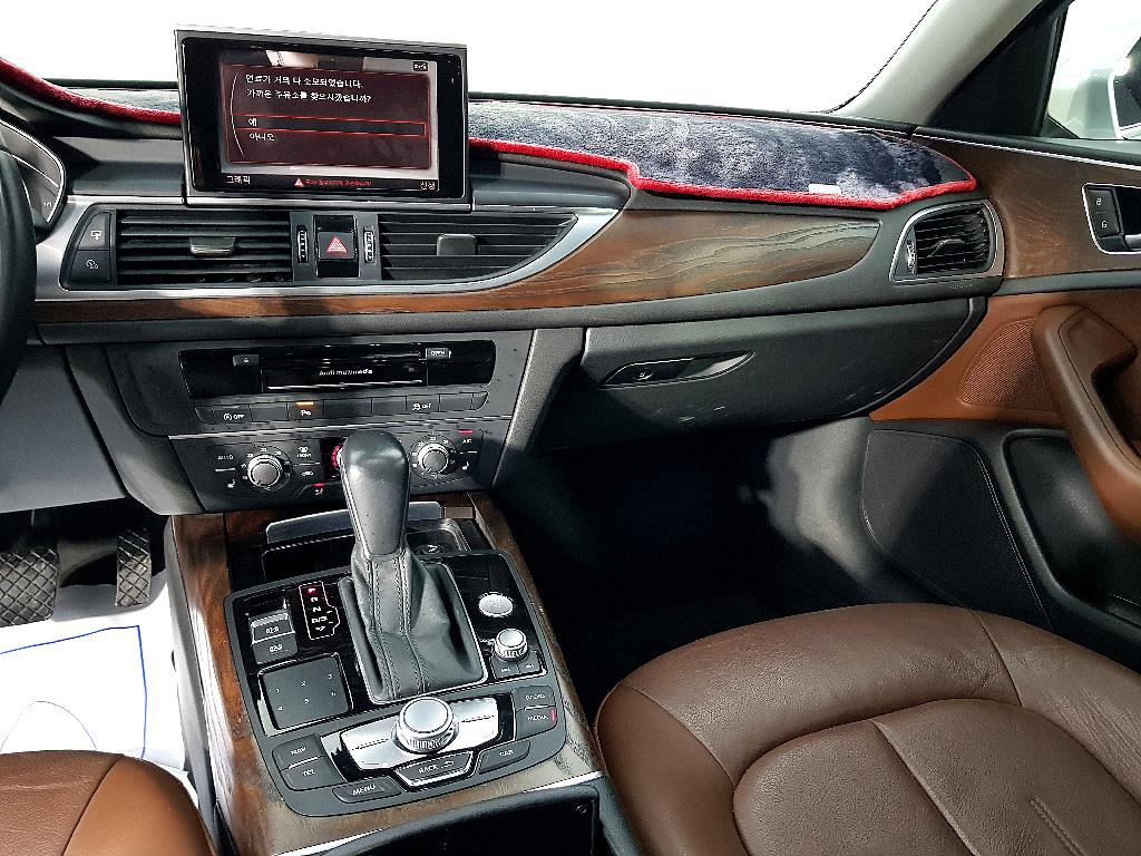 Audi A6 - Vista 10