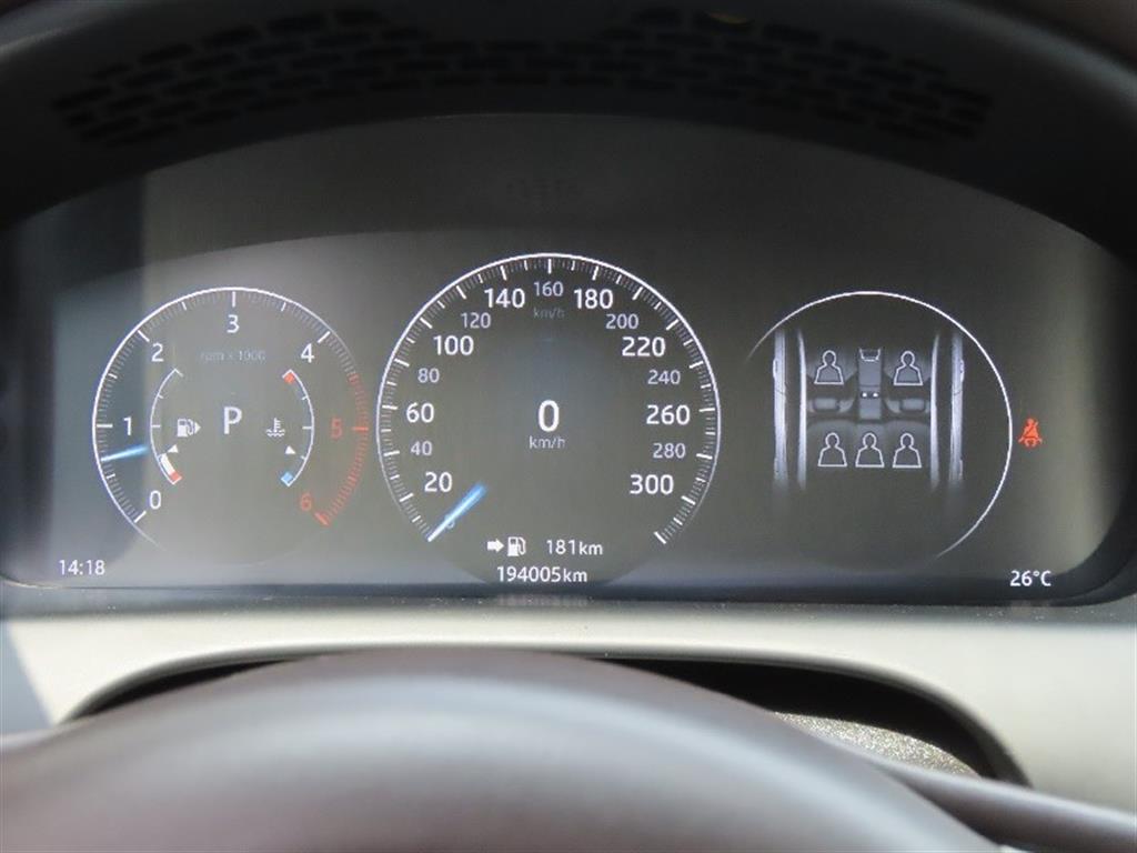 Jaguar XJ - Vista 9