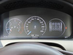 Jaguar XJ - Vista 10