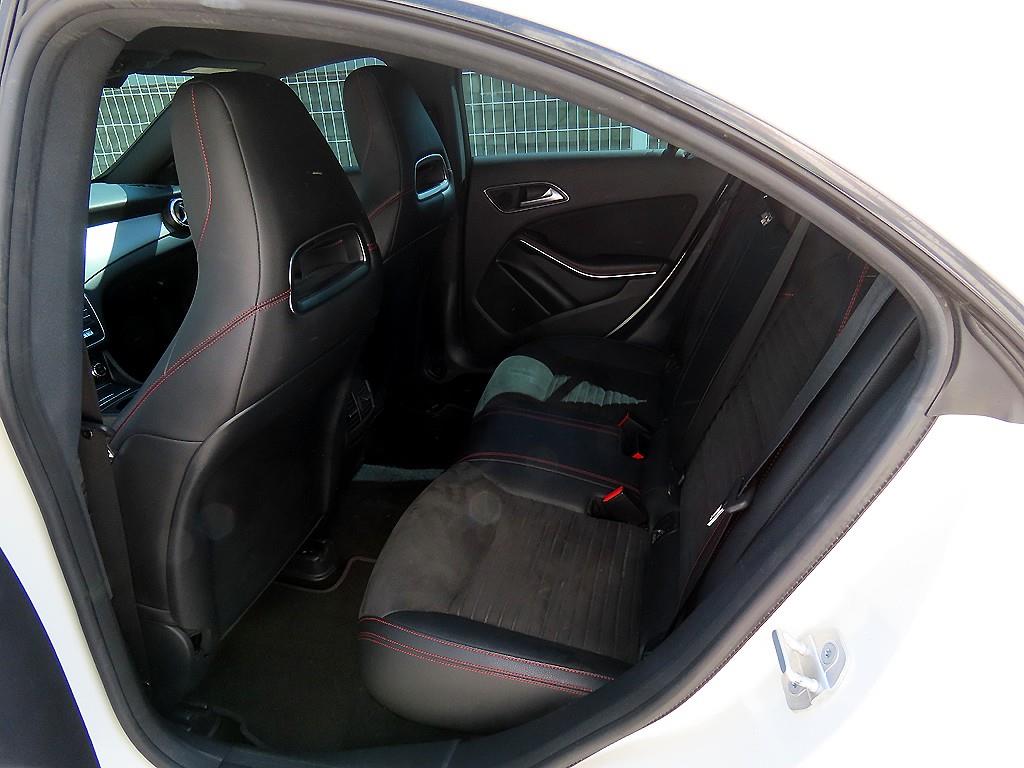 Mercedes Benz CLA Class - Vista 6
