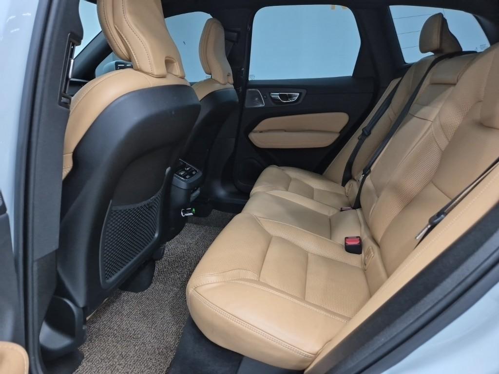 Volvo XC60 - Vista 12