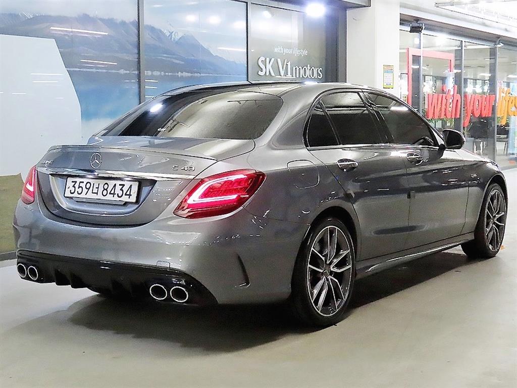 Mercedes Benz C Class - Vista 4