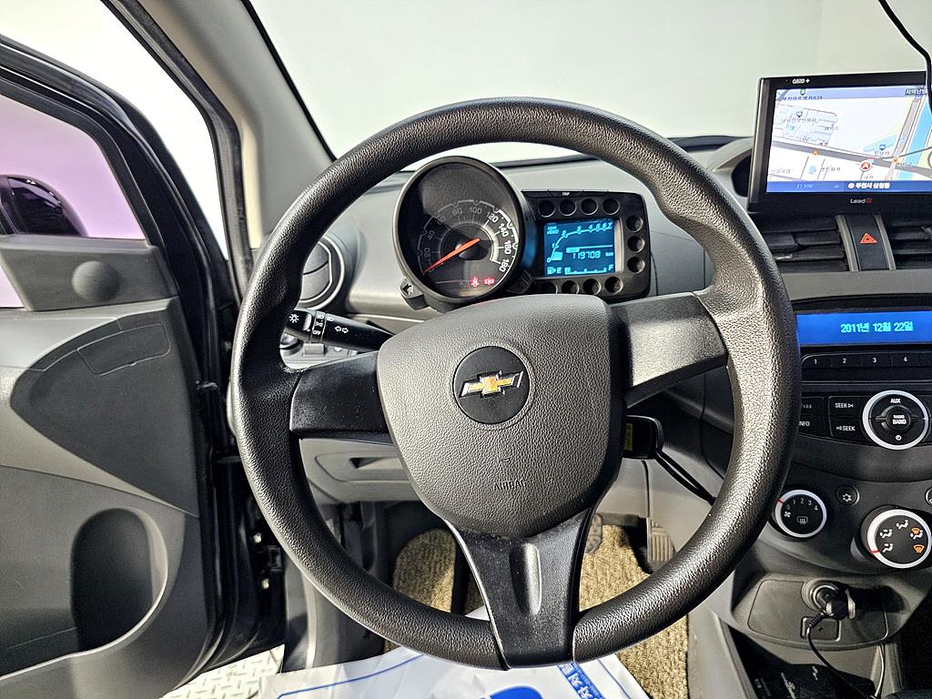 Chevrolet Spark - Vista 12