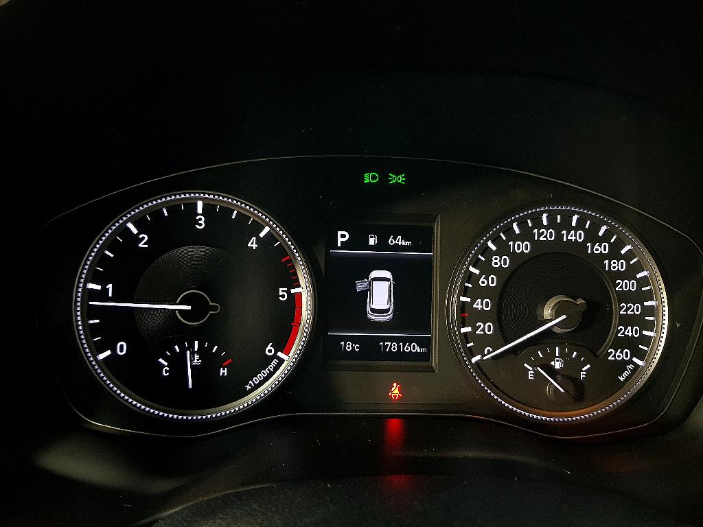 HYUNDAI Santa Fe - Vista 6