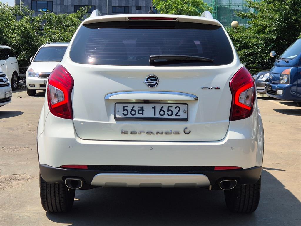Ssangyong Korando - Vista 3