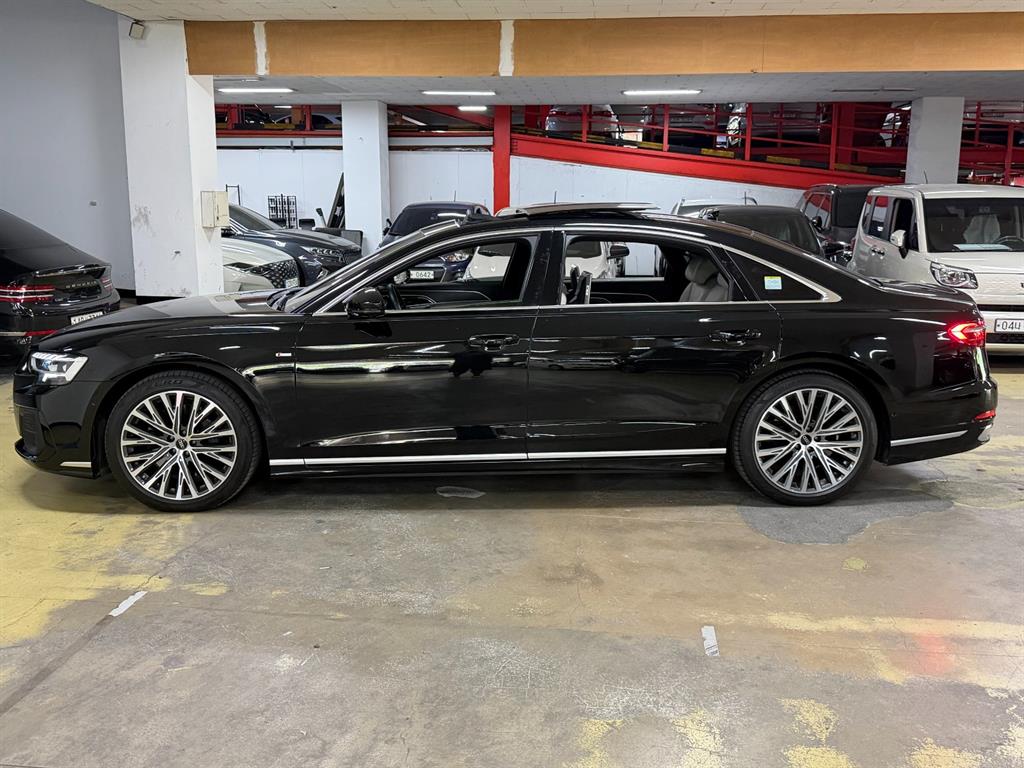 Audi A8 - Vista 3