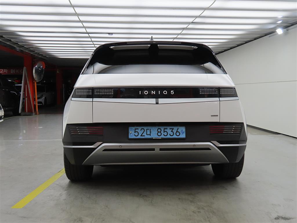 HYUNDAI Ioniq 5 - Vista 3