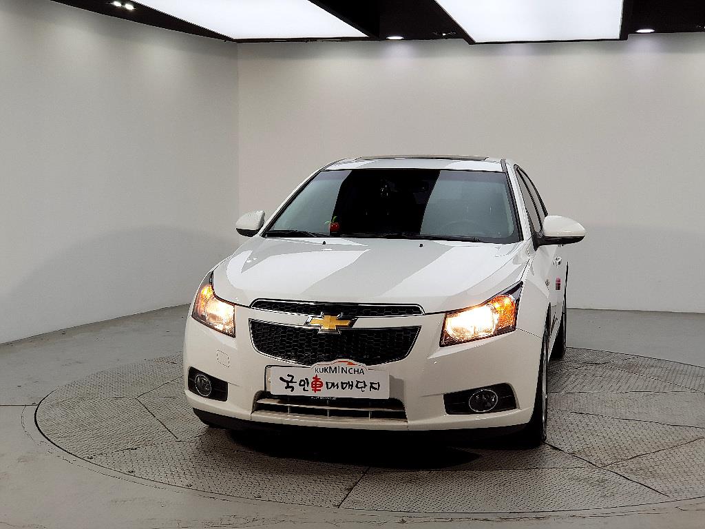 Chevrolet Cruise - Vista 2