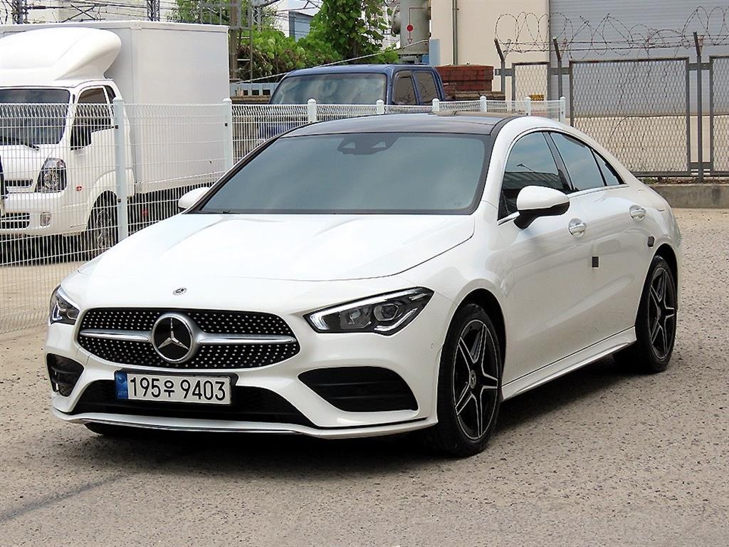 Mercedes Benz CLA Class - Vista 2
