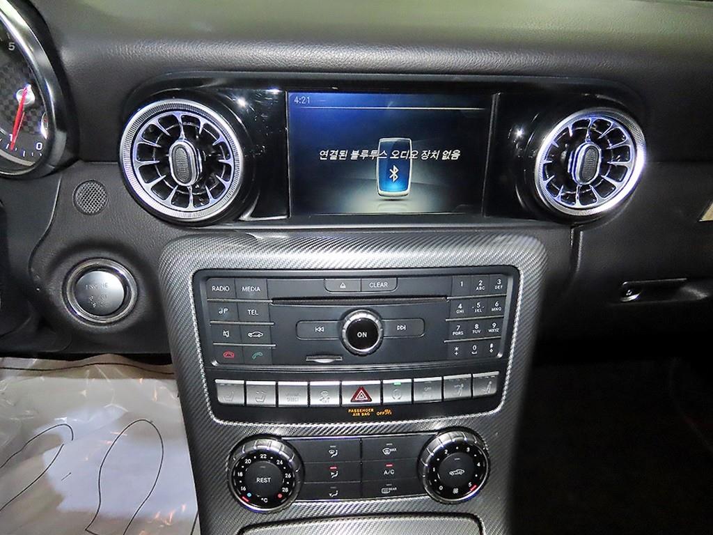 Mercedes Benz SLC Class - Vista 11