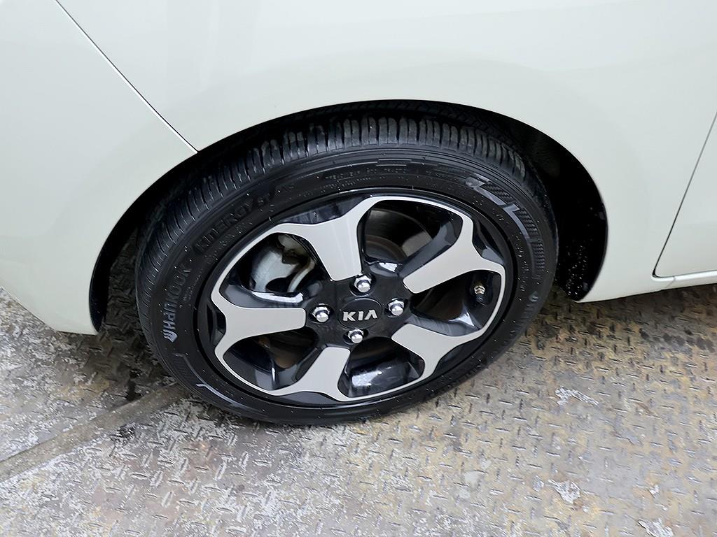 KIA Ray 2016 Blanco - Importación desde Corea - HF Imports Iquique - Foto 8
