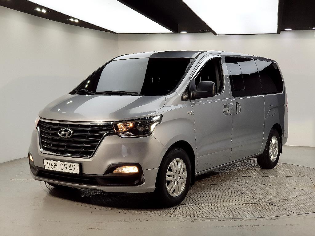 HYUNDAI Starex 2019 Gris - Importación desde Corea - HF Imports Iquique - Foto 1