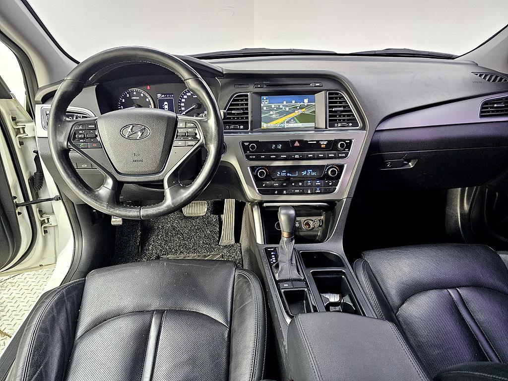 HYUNDAI Sonata - Vista 5