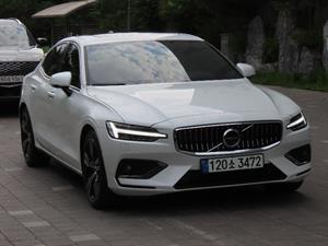 Volvo S60 - Vista 4