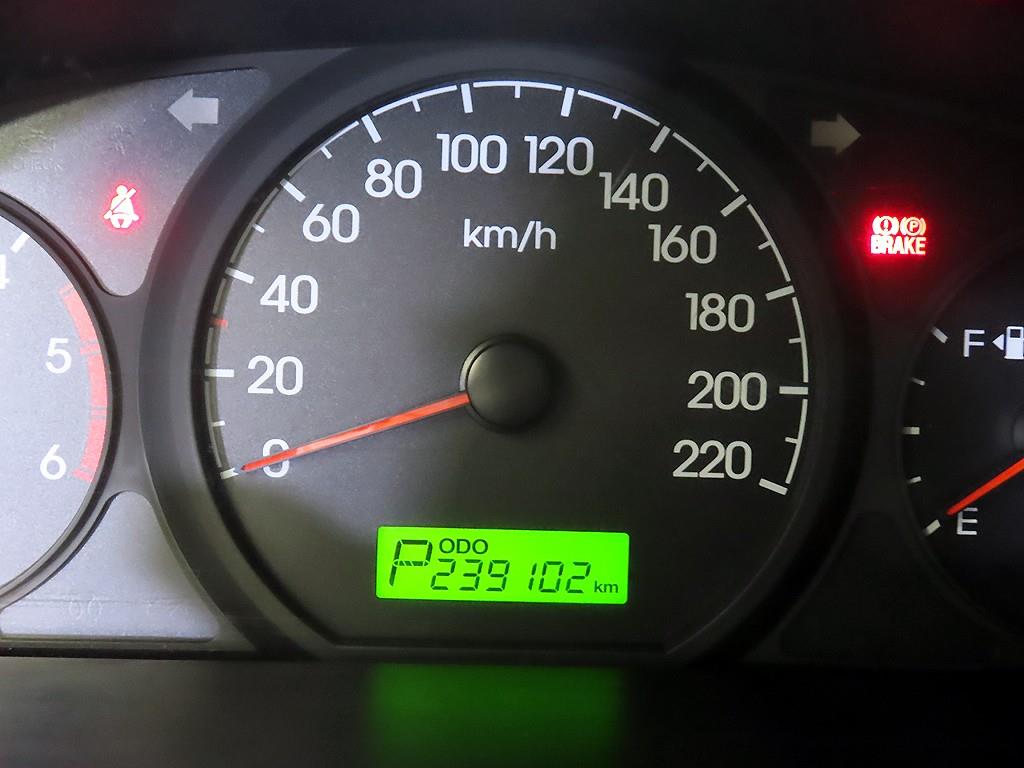 HYUNDAI Starex - Vista 9