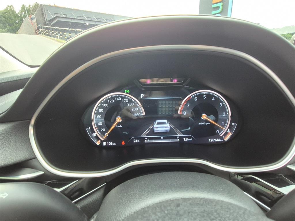 Genesis G80 - Vista 11