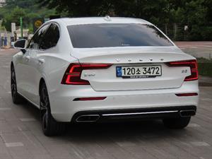 Volvo S60 - Vista 8