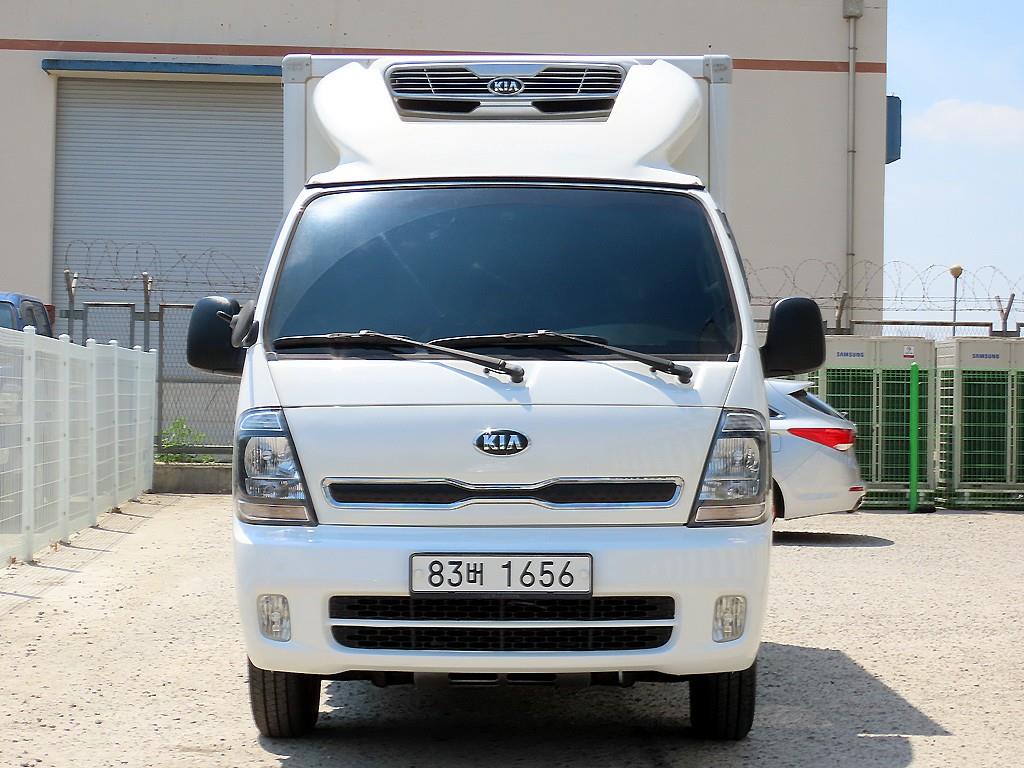 Small Truck Freezer Box(High Deck) 2020 Blanco - Importación desde Corea - HF Imports Iquique - Foto 1