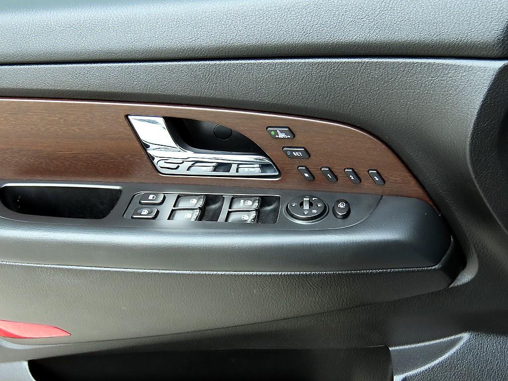 Ssangyong Rexton - Vista 11