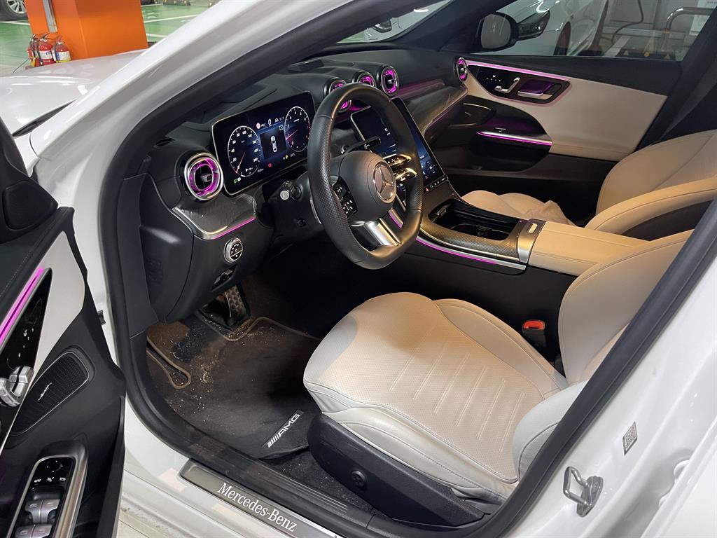 Mercedes Benz C Class - Vista 5