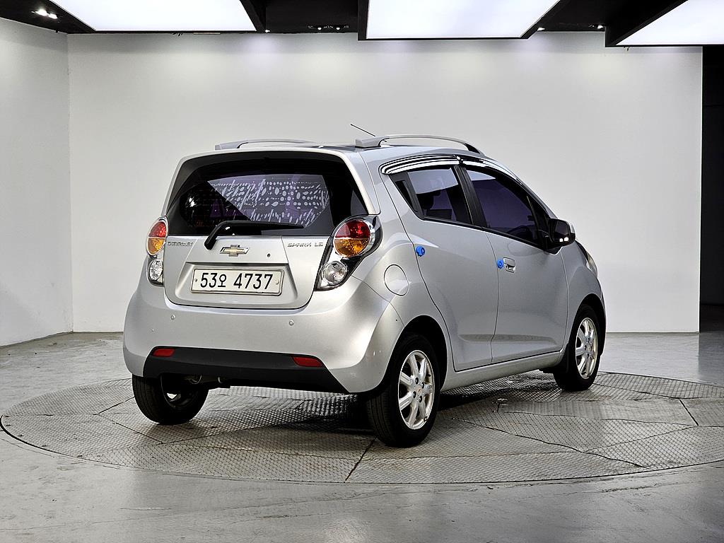 Chevrolet Spark - Vista 4