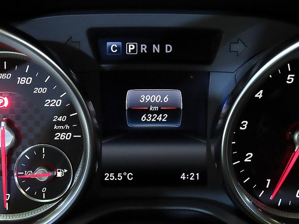 Mercedes Benz SLC Class - Vista 9