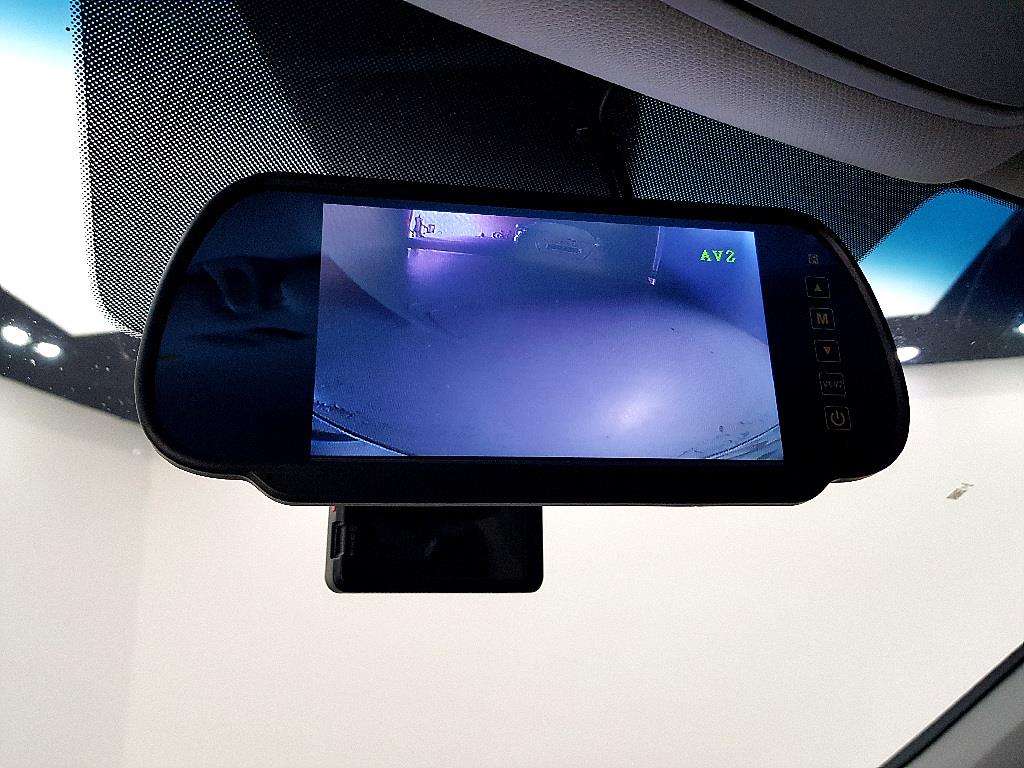 HYUNDAI Sonata - Vista 11