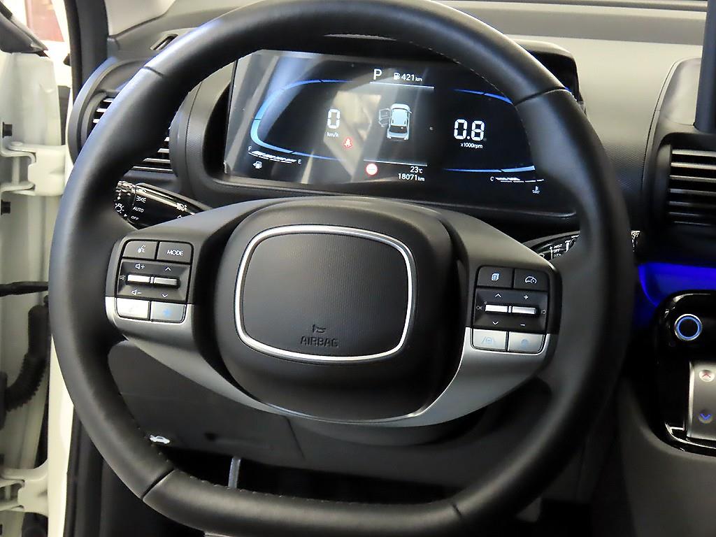 HYUNDAI Casper - Vista 8