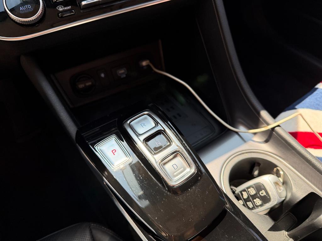 HYUNDAI Sonata - Vista 8