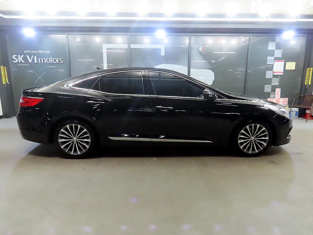 HYUNDAI Grandeur - Vista 3