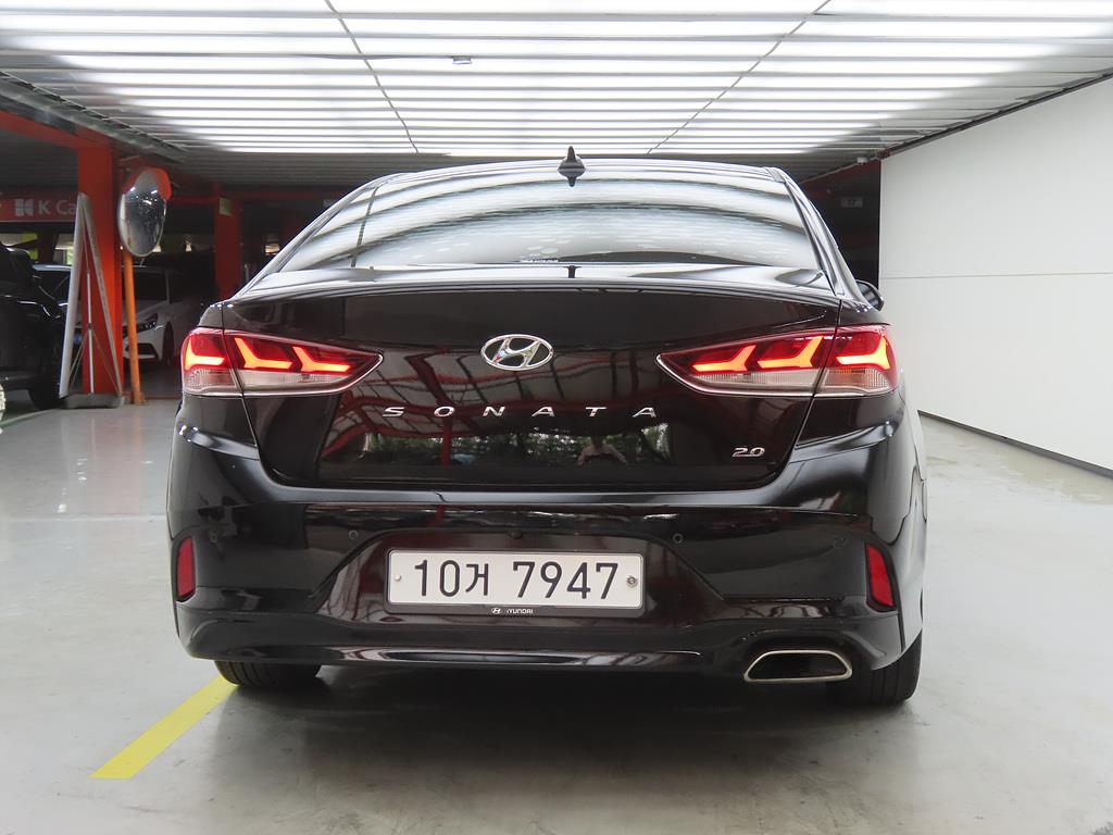 HYUNDAI Sonata - Vista 3
