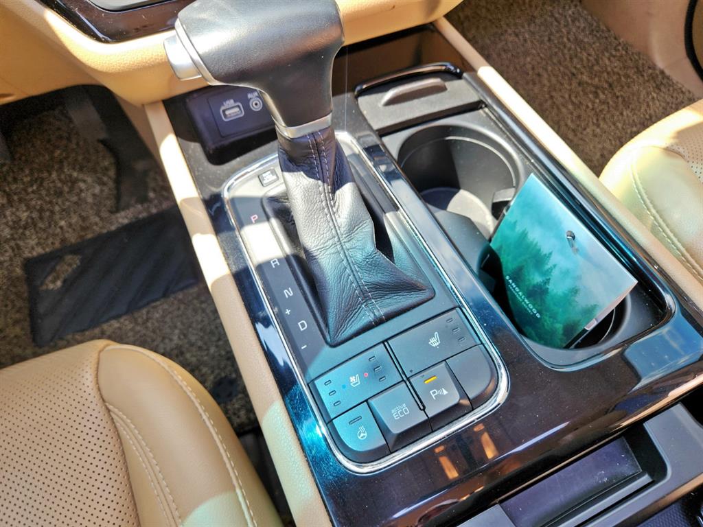 KIA Carnival 2017 Blanco - Importación desde Corea - HF Imports Iquique - Foto 14