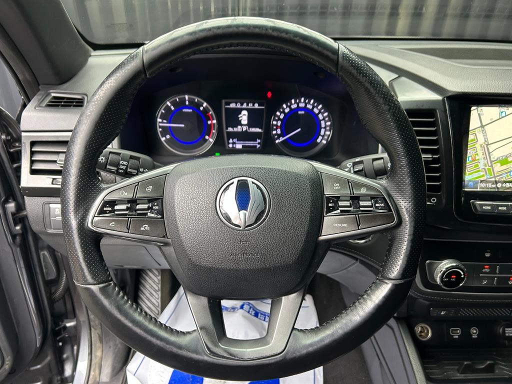 Ssangyong Rexton - Vista 9