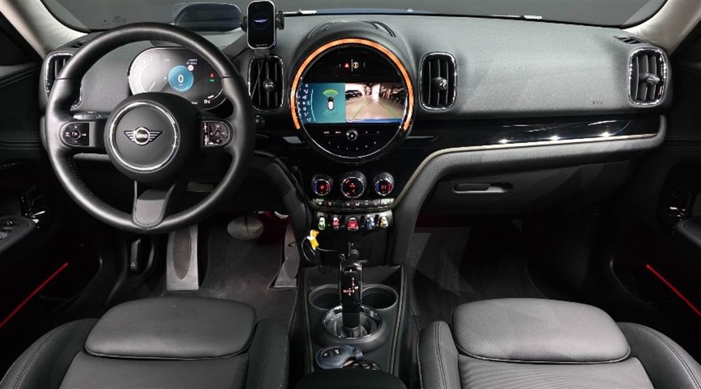 Mini Countryman - Vista 8