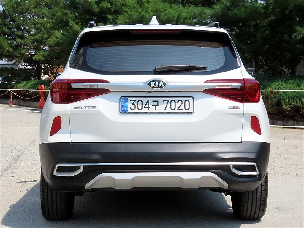 KIA Seltos - Vista 4
