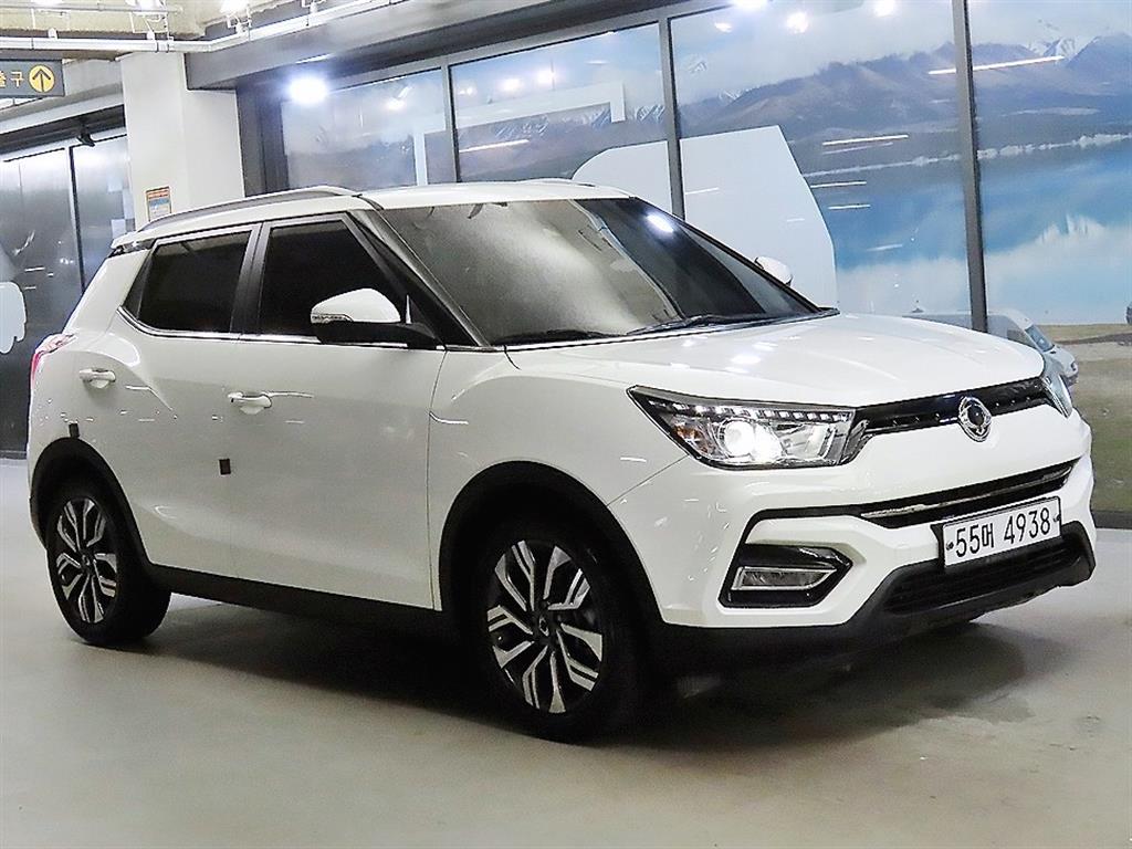 Ssangyong Tivoli 2018 Blanco - Importación desde Corea - HF Imports Iquique - Foto 1