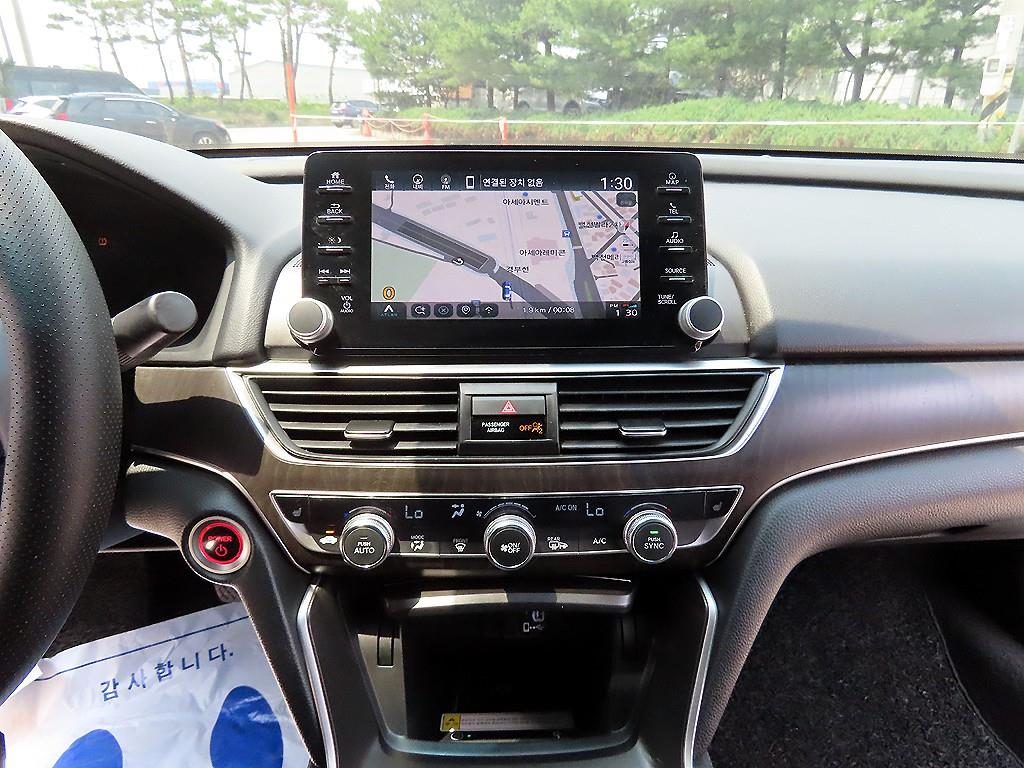 Honda Accord - Vista 12