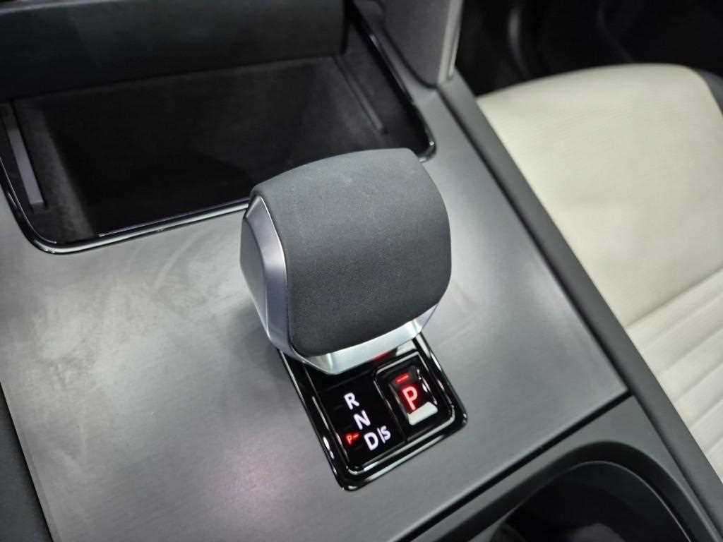 Land Rover Discovery Sports - Vista 8