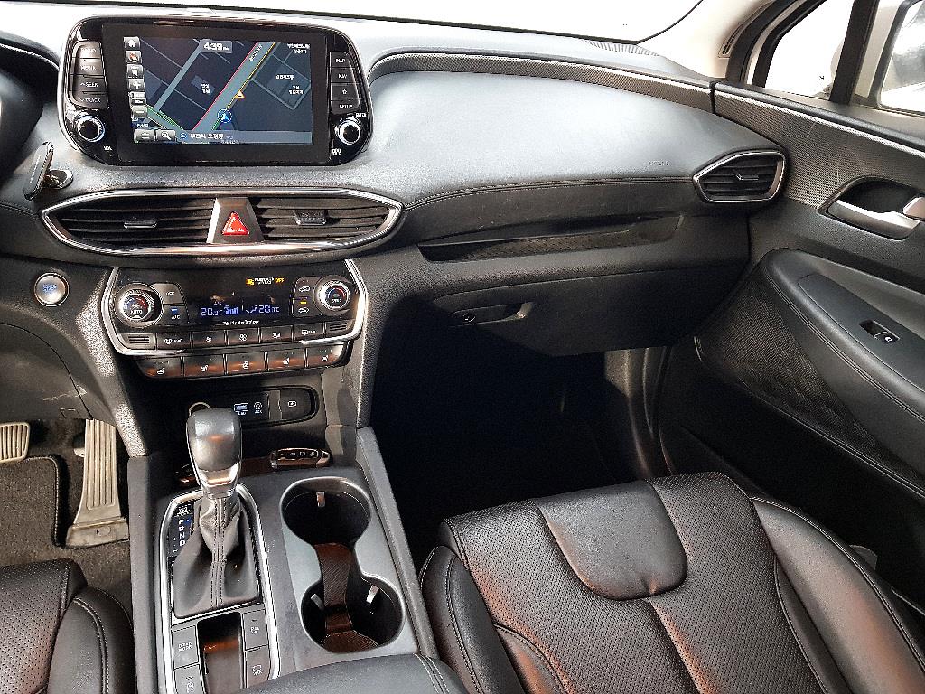 HYUNDAI Santa Fe - Vista 9
