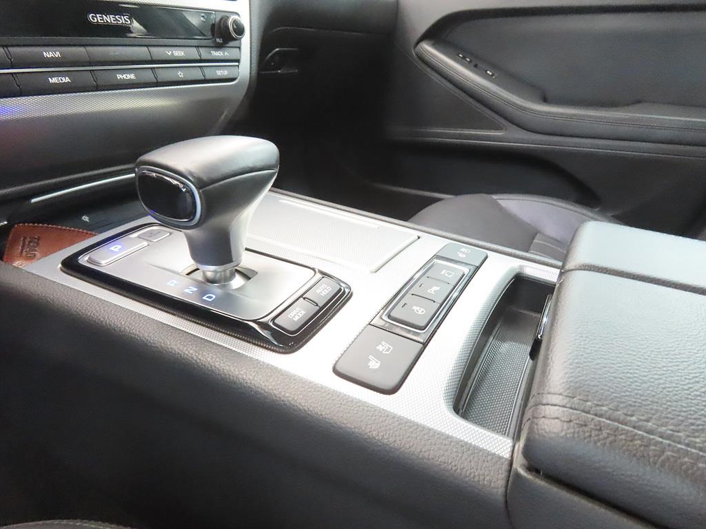 Genesis G80 - Vista 11