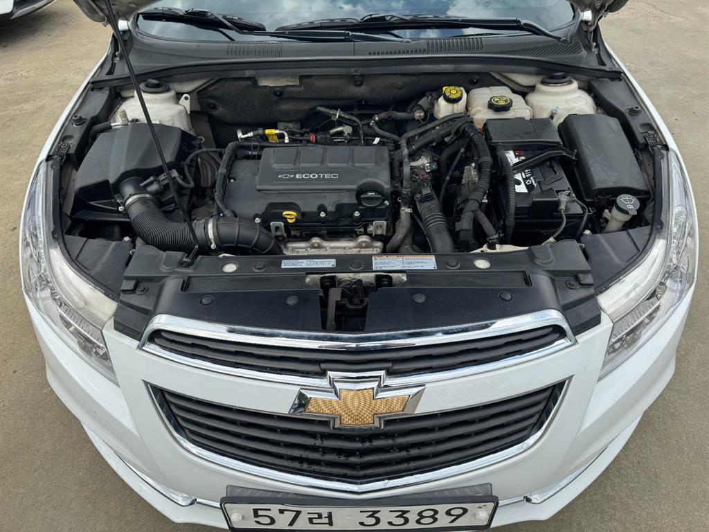 Chevrolet Cruise 2014 Blanco - Importación desde Corea - HF Imports Iquique - Foto 19