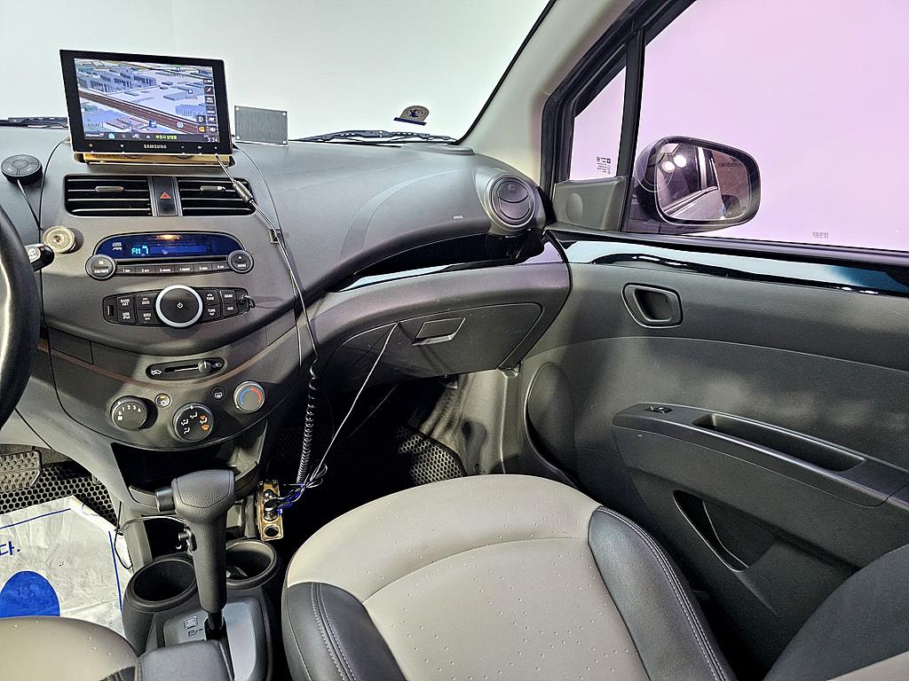 Chevrolet Spark - Vista 10