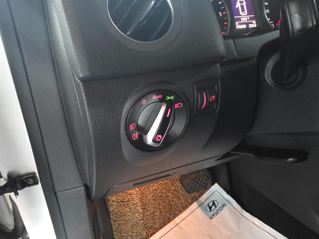 Volkswagen Tiguan - Vista 12