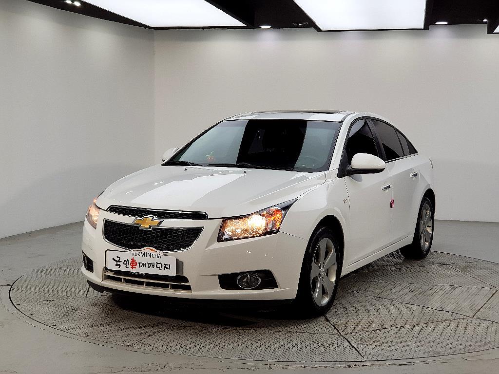 Chevrolet Cruise 2011 Blanco - Importación desde Corea - HF Imports Iquique - Foto 1