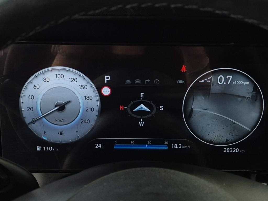 HYUNDAI Avante - Vista 6