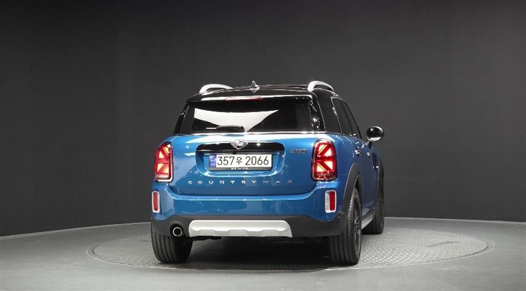 Mini Countryman - Vista 4