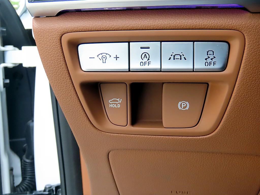 Genesis G80 - Vista 12
